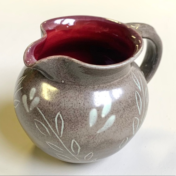 Small Spouted Jug / Milk Container - Picture 1 of 9
